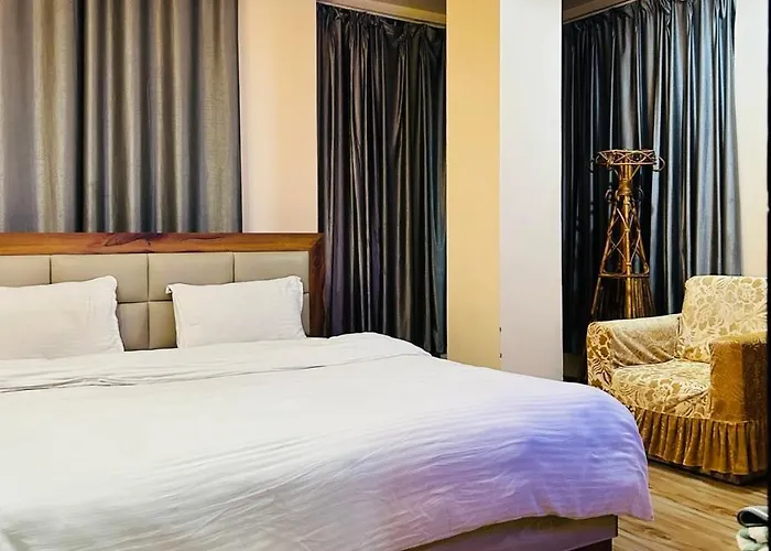 Hotel Balgopal 3*